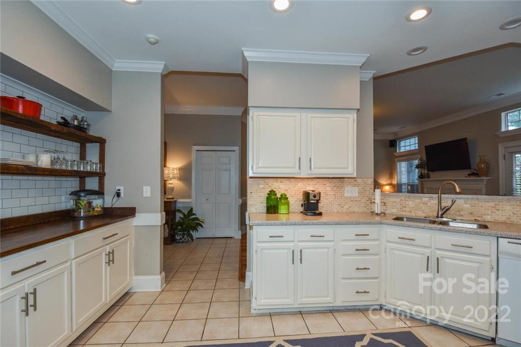 14523 Sapphire Lane Pineville NC 28134