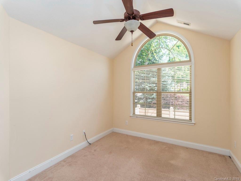 118 Mountain Meadow Circle Weaverville NC 28787