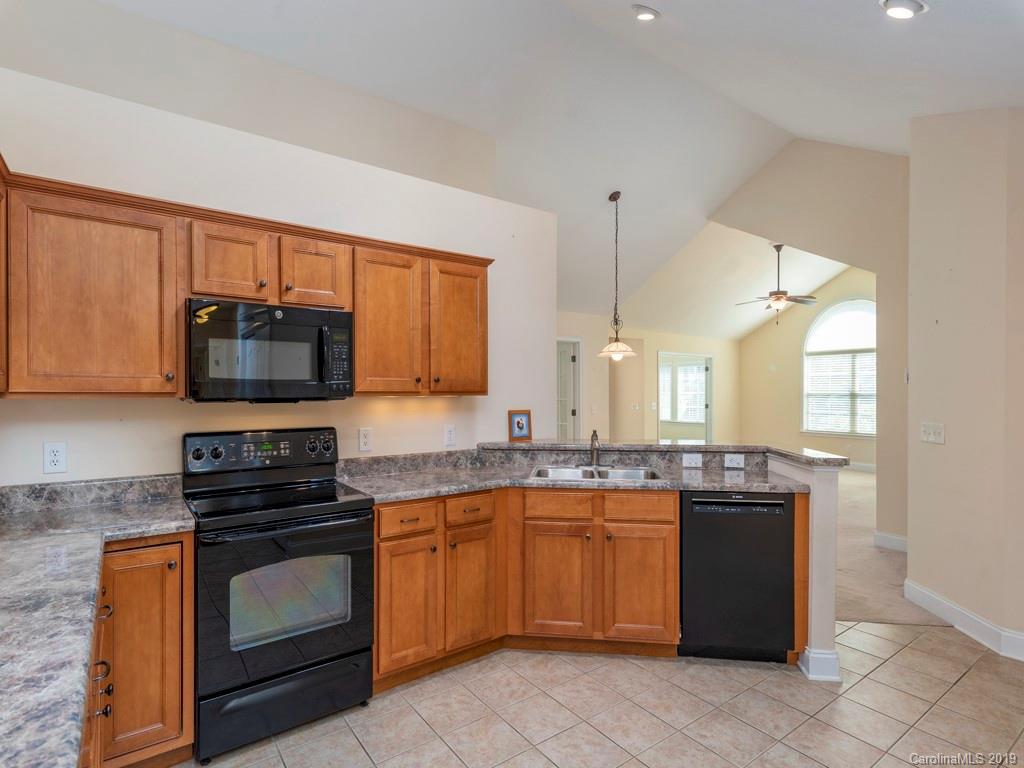 118 Mountain Meadow Circle Weaverville NC 28787