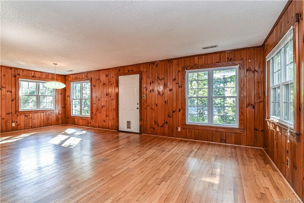 143 Beverly Road Asheville NC 28805