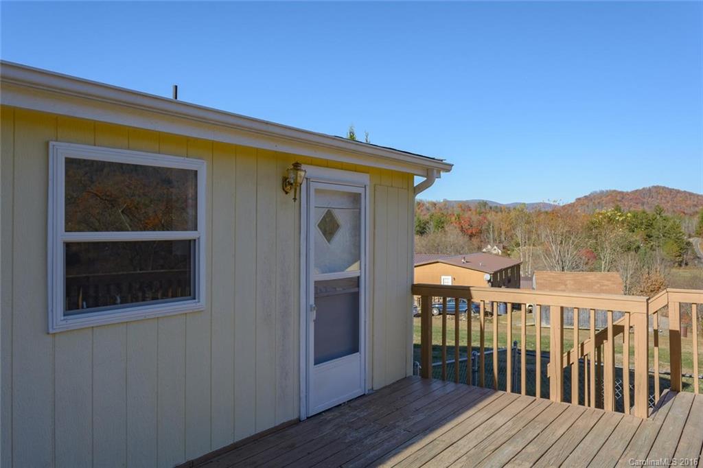 16 Timbers Edge Lane Fairview NC 28730