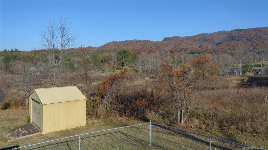 16 Timbers Edge Lane Fairview NC 28730