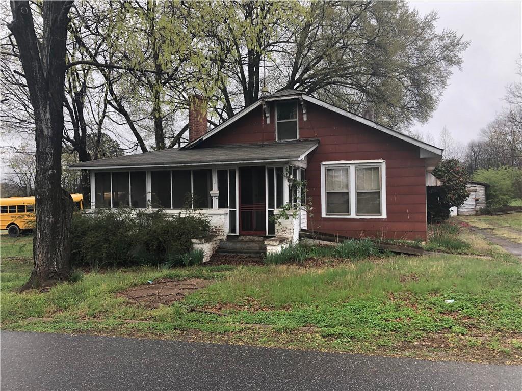 2307 N Anderson Avenue Newton NC 28658