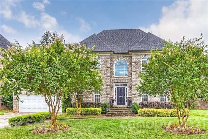 6610 Red Bird Trail Charlotte NC 28226