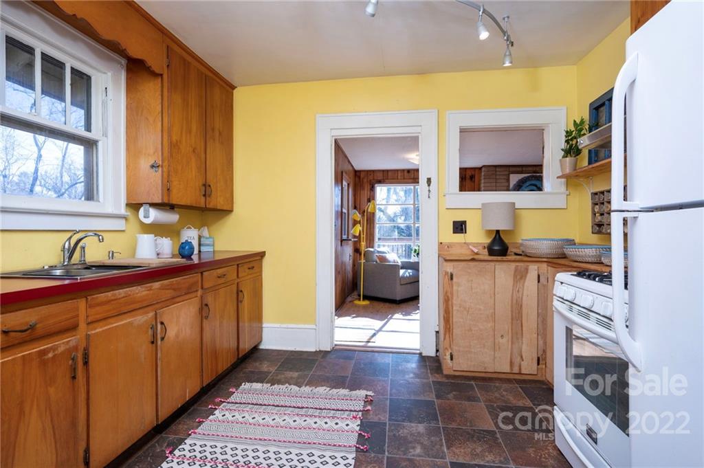 194 Pennsylvania Avenue Asheville NC 28806
