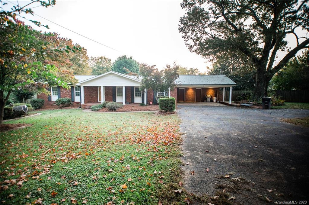 623 Greenway Drive Statesville NC 28677