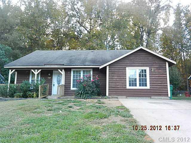 700 Pennwood Lane Charlotte NC 28215