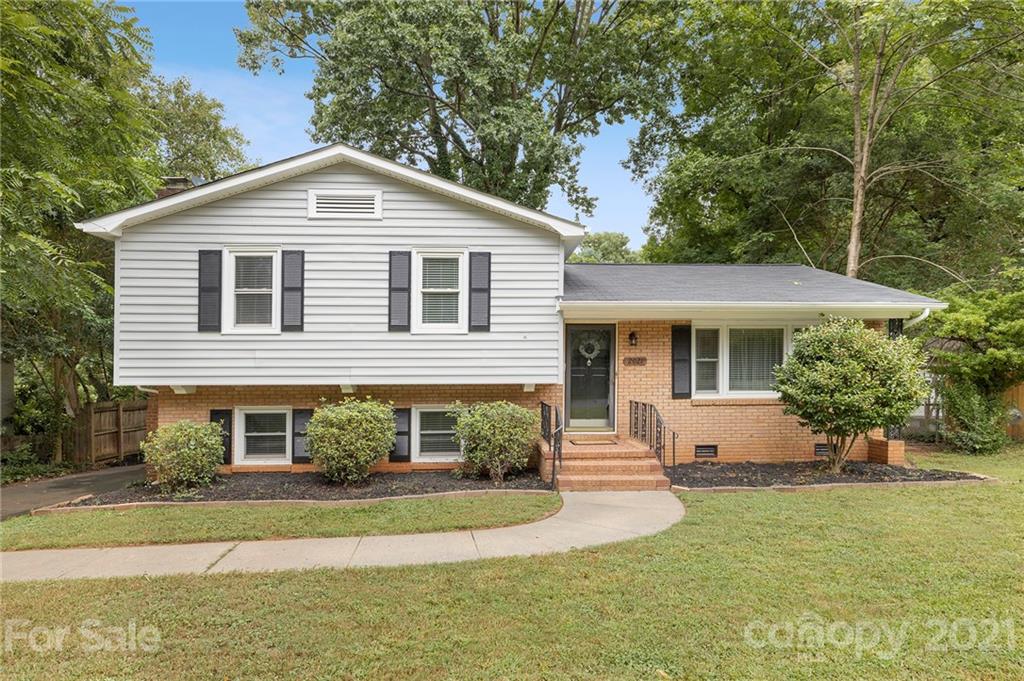 2021 Brookdale Avenue Charlotte NC 28210