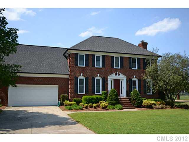8013 Middleton Circle Harrisburg NC 28075