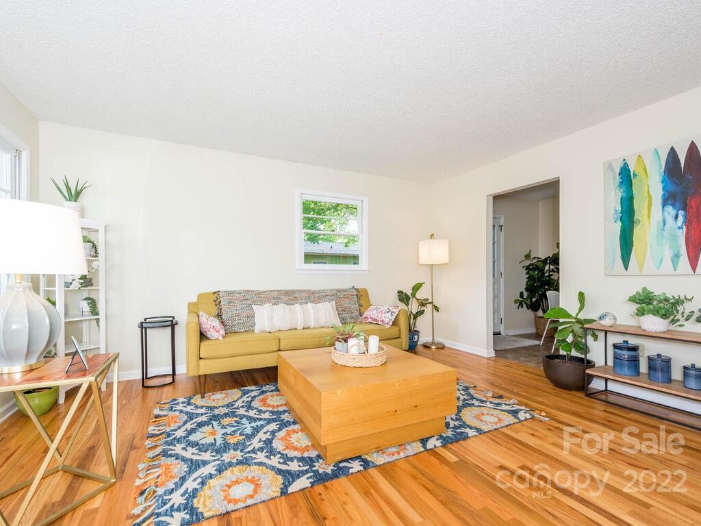 49 Harris Avenue Asheville NC 28806