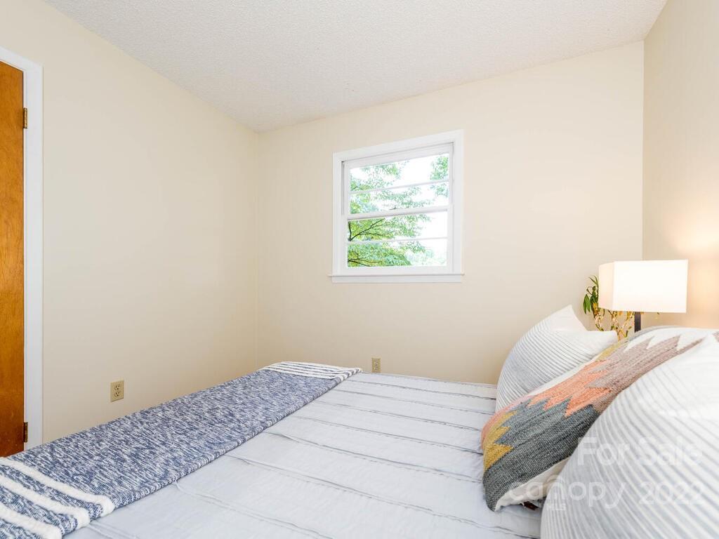 49 Harris Avenue Asheville NC 28806
