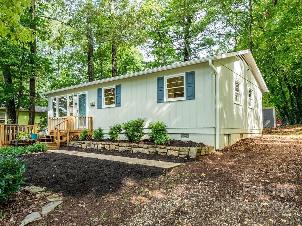49 Harris Avenue Asheville NC 28806