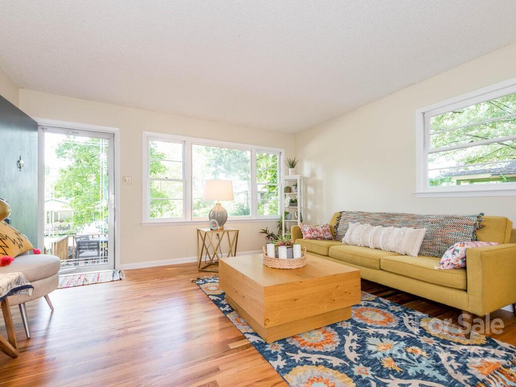 49 Harris Avenue Asheville NC 28806