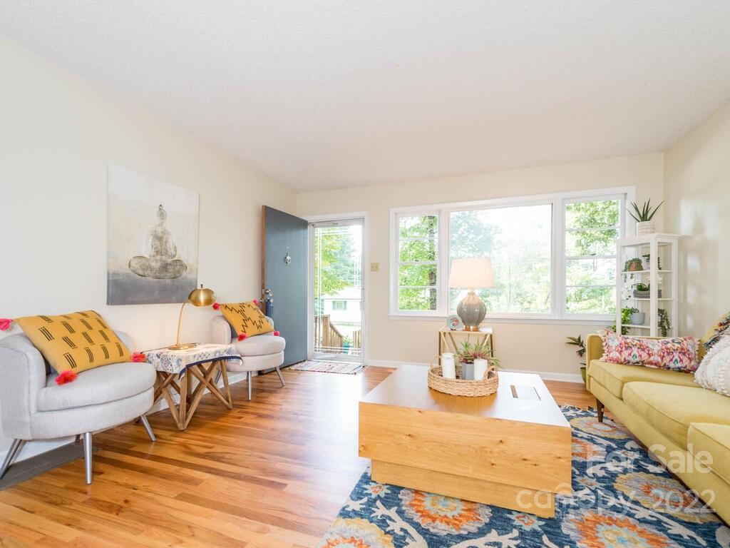 49 Harris Avenue Asheville NC 28806