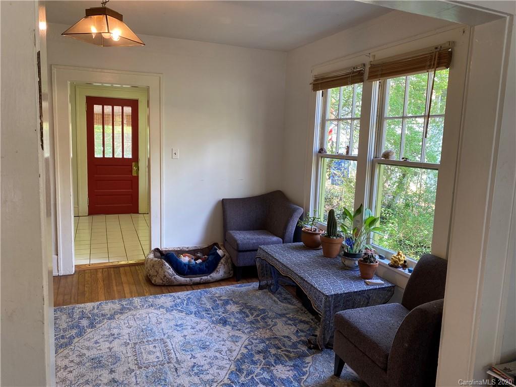 22 Chatham Road Asheville NC 28804