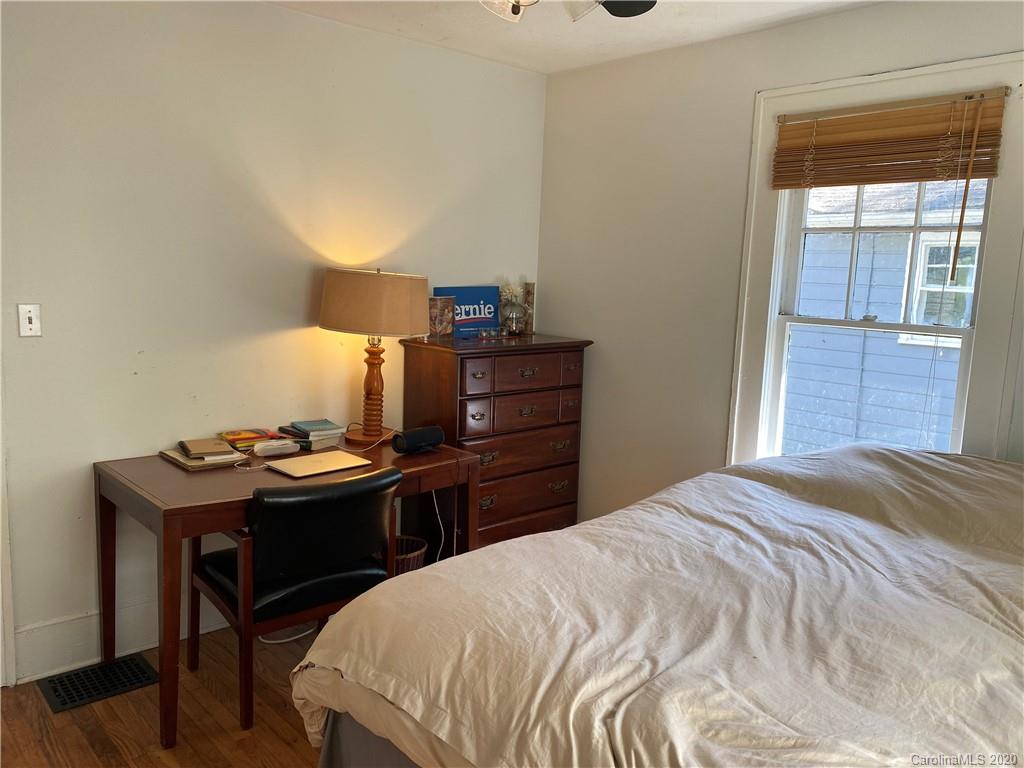22 Chatham Road Asheville NC 28804