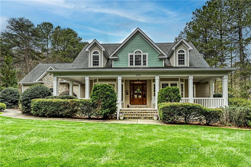 4703 Gold Finch Drive Denver NC 28037