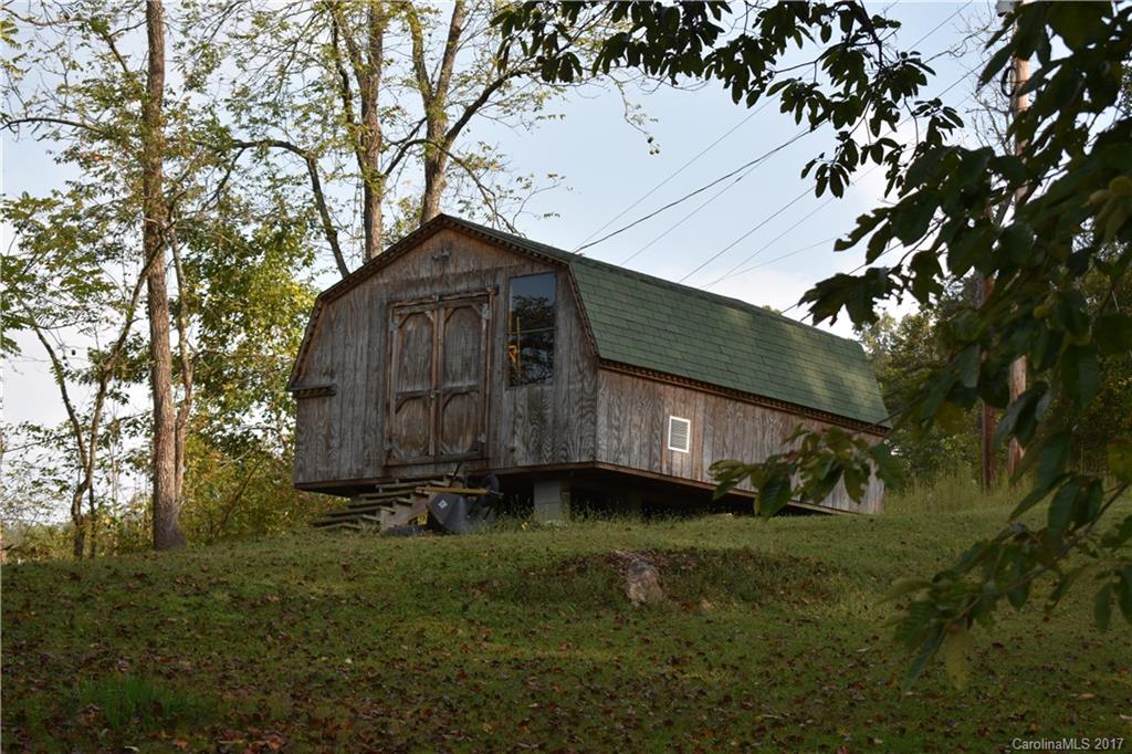308 N Long Branch Road Marshall NC 28753