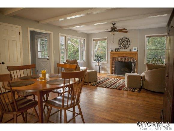 102 College Place Swannanoa NC 28778