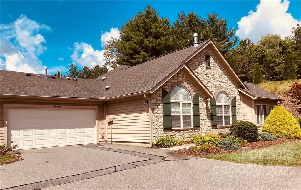 52 Mountain Meadow Circle Weaverville NC 28787