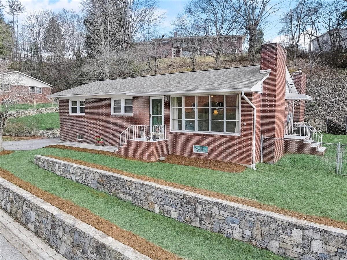 78 Haywood Drive Canton NC 28716