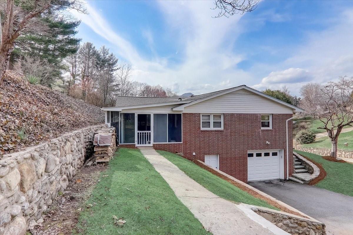 78 Haywood Drive Canton NC 28716