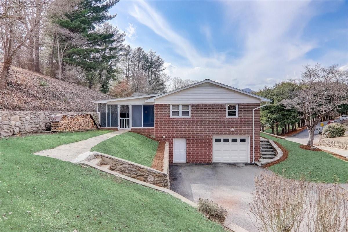 78 Haywood Drive Canton NC 28716