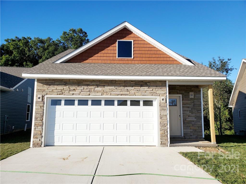 19 Sage Crest Loop Weaverville NC 28787