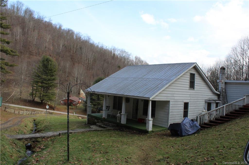 3511 Little Creek Road Burnsville NC 28714