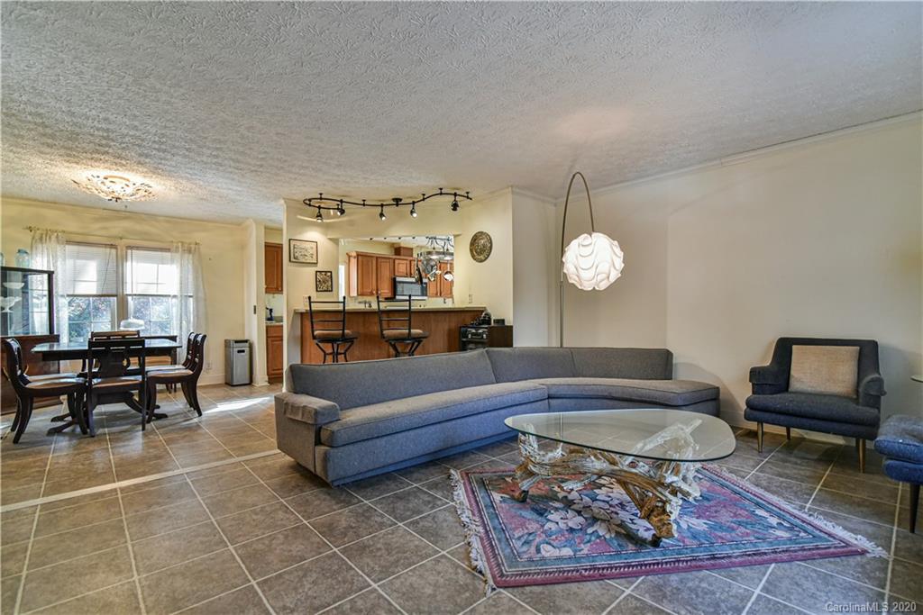 118 Lost Trail Drive Candler NC 28715