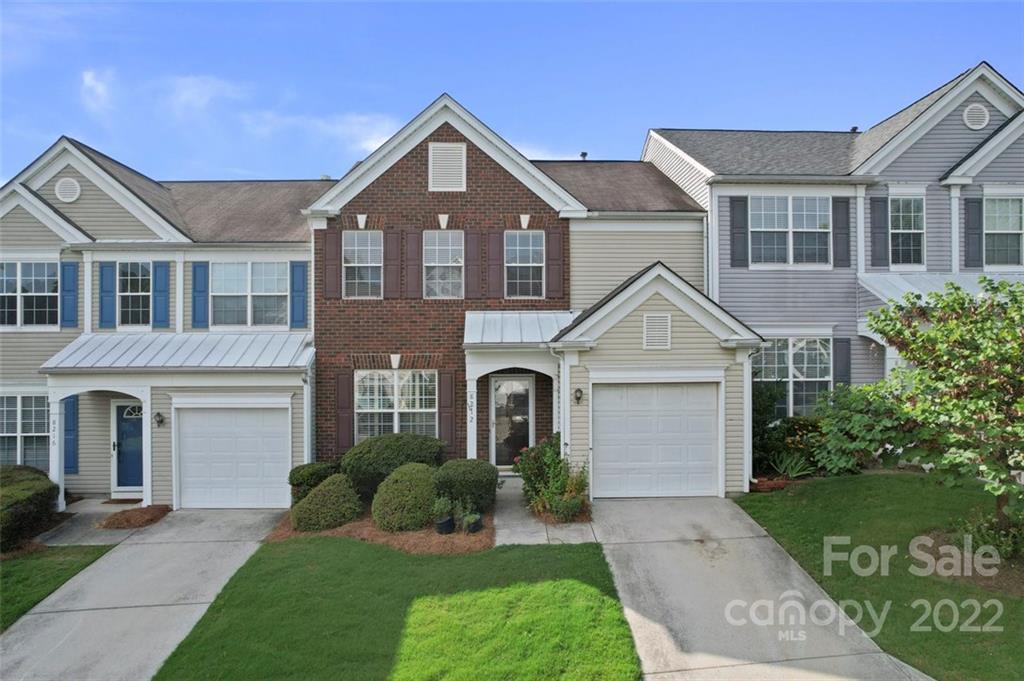 8212 Gossomer Bay Drive Charlotte NC 28270