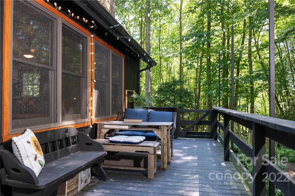 1285 Upper Browns Creek Road Burnsville NC 28714