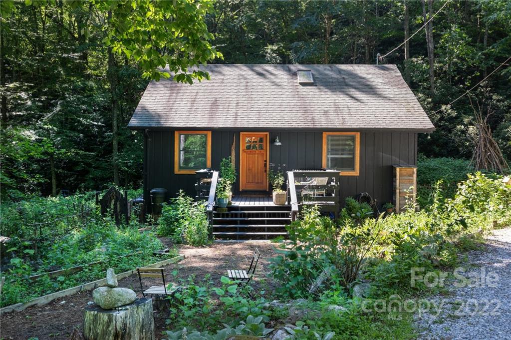 1285 Upper Browns Creek Road Burnsville NC 28714