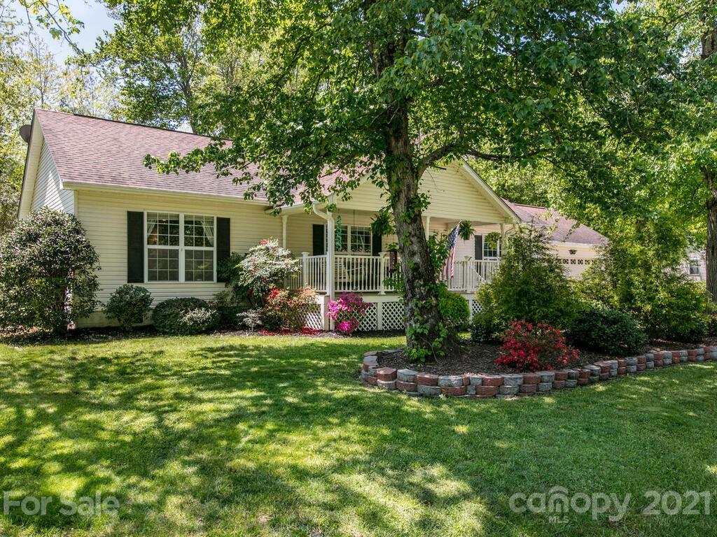 25 Partridge Berry Loop Mills River NC 28759