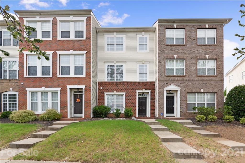 9806 Kings Parade Boulevard Charlotte NC 28273