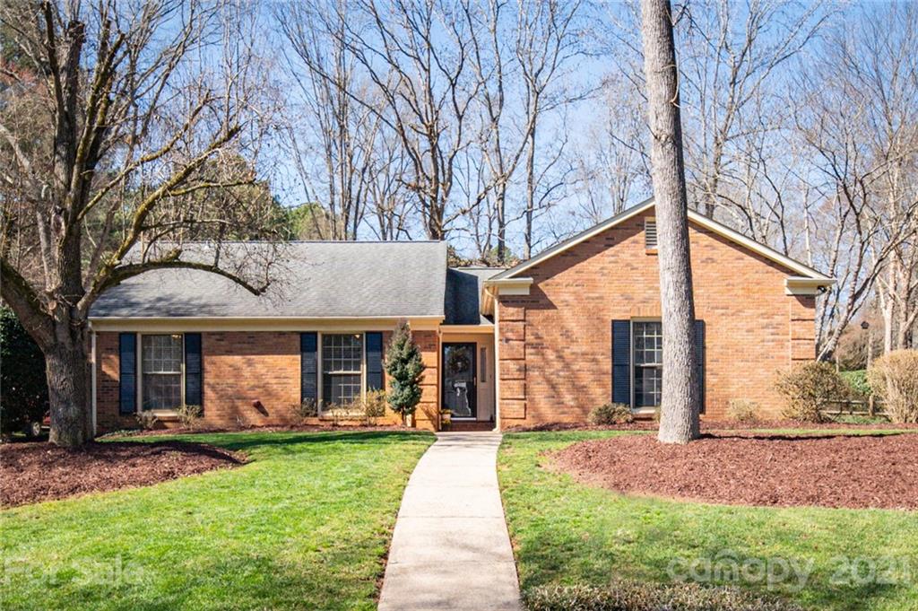 4745 Autumn Leaf Lane Charlotte NC 28277