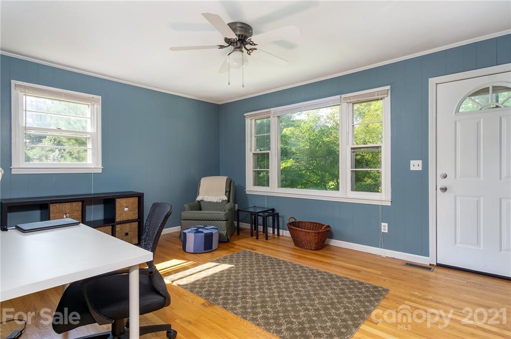 135 Griggs Road Old Fort NC 28762