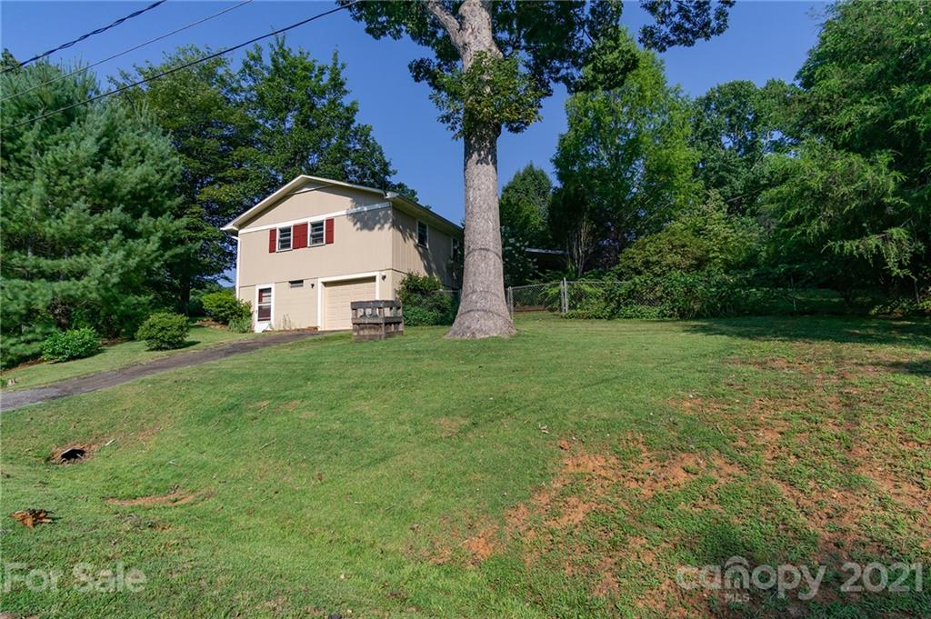 135 Griggs Road Old Fort NC 28762