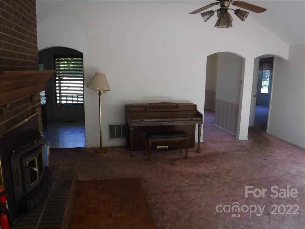727 Monte Vista Road Candler NC 28715