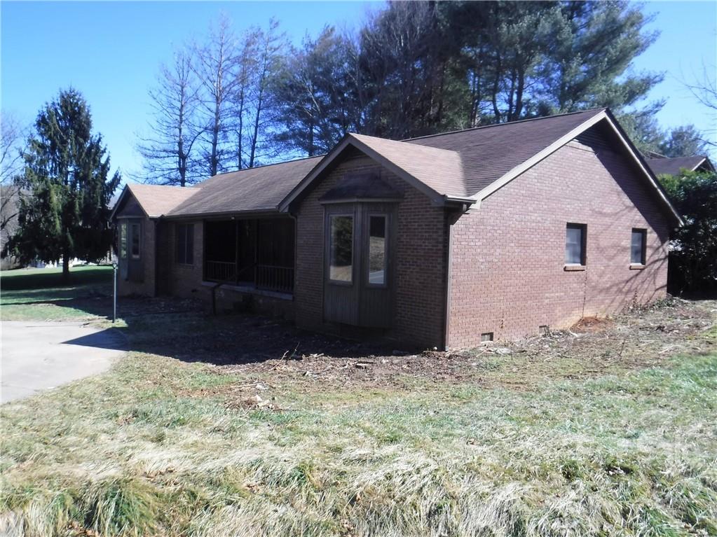 727 Monte Vista Road Candler NC 28715