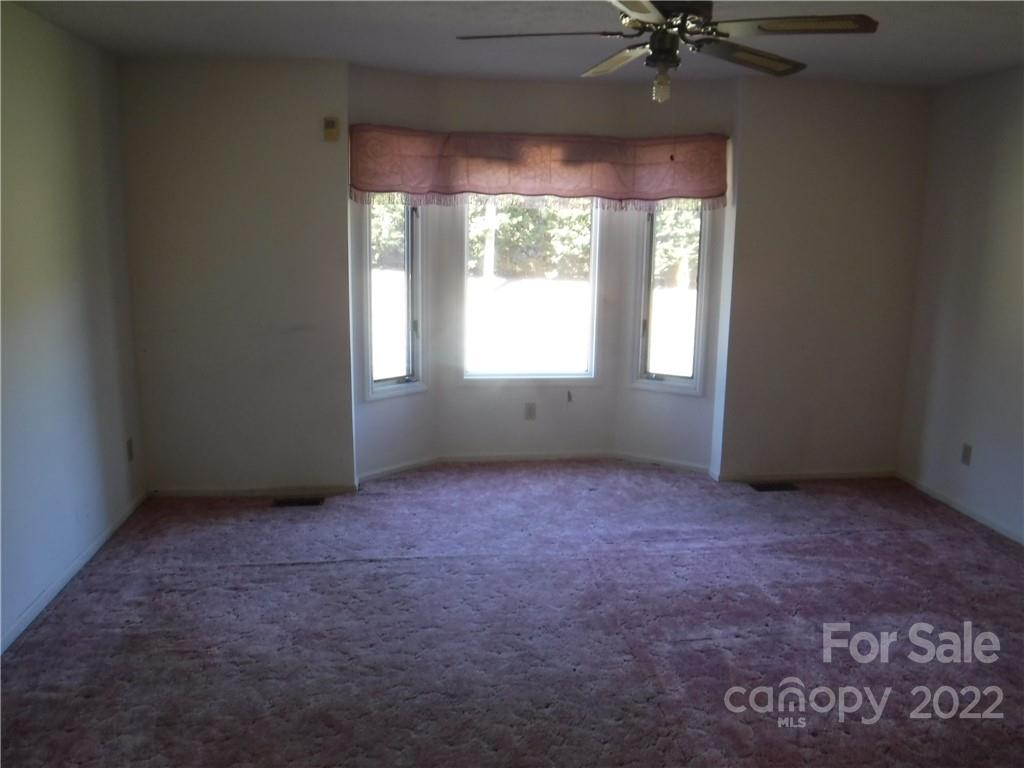 727 Monte Vista Road Candler NC 28715