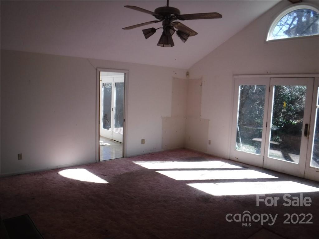 727 Monte Vista Road Candler NC 28715