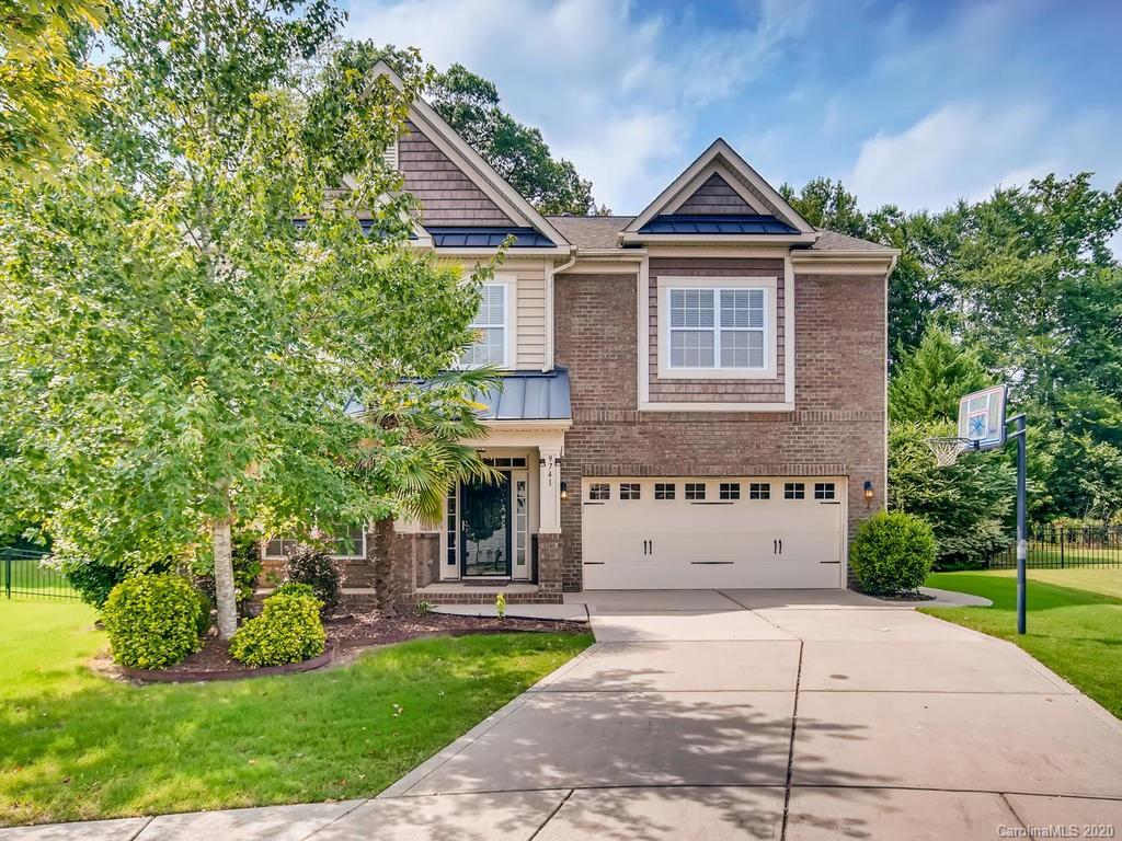 9741 Ridgeforest Drive Charlotte NC 28277