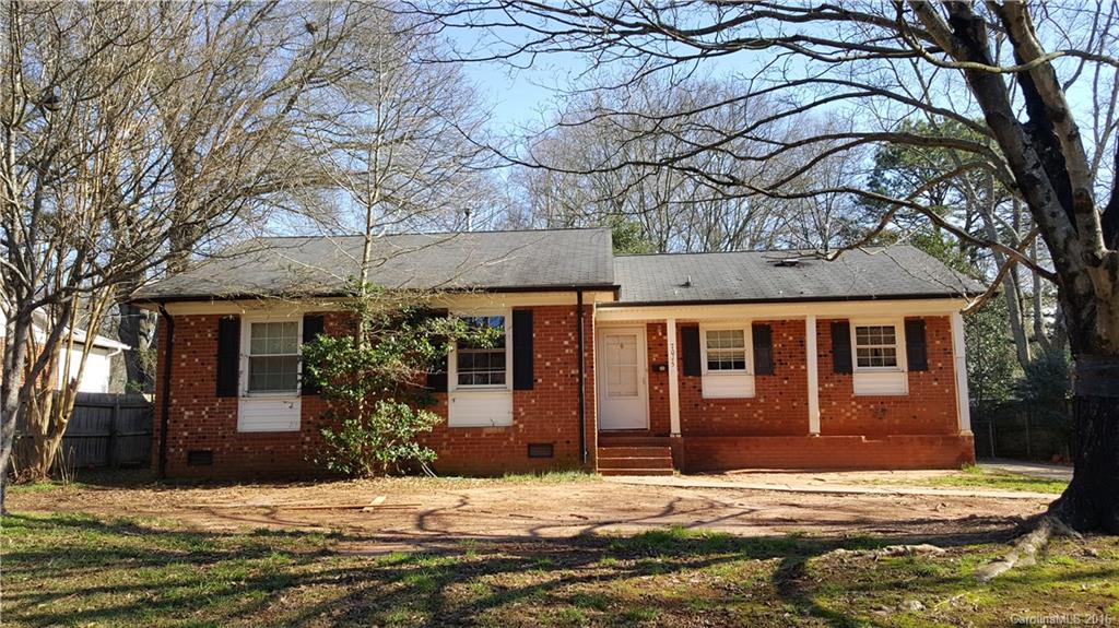 7015 Thorncliff Drive Charlotte NC 28210