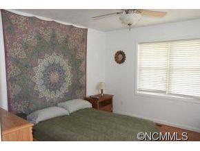 59 Comfort Place Burnsville NC 28714
