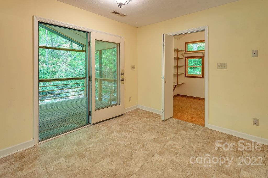 50 Lawterdale Road Asheville NC 28804