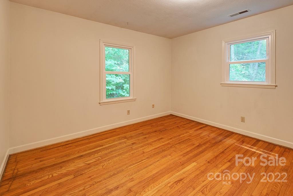 50 Lawterdale Road Asheville NC 28804
