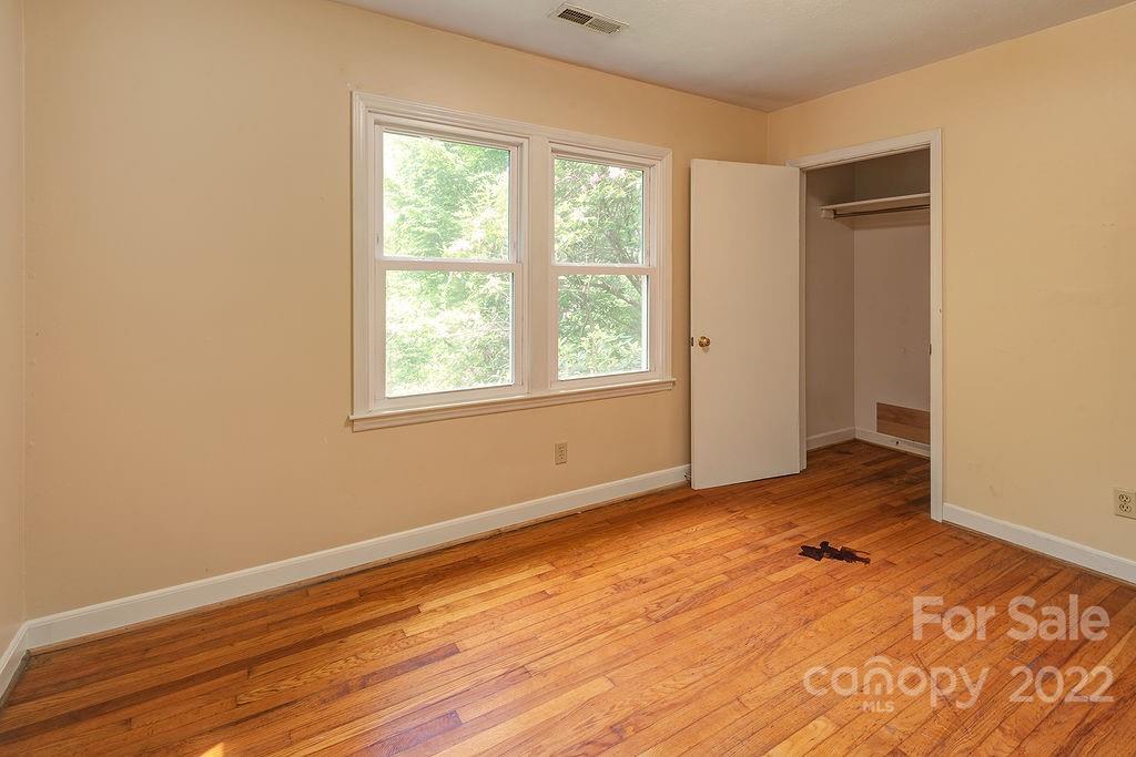 50 Lawterdale Road Asheville NC 28804