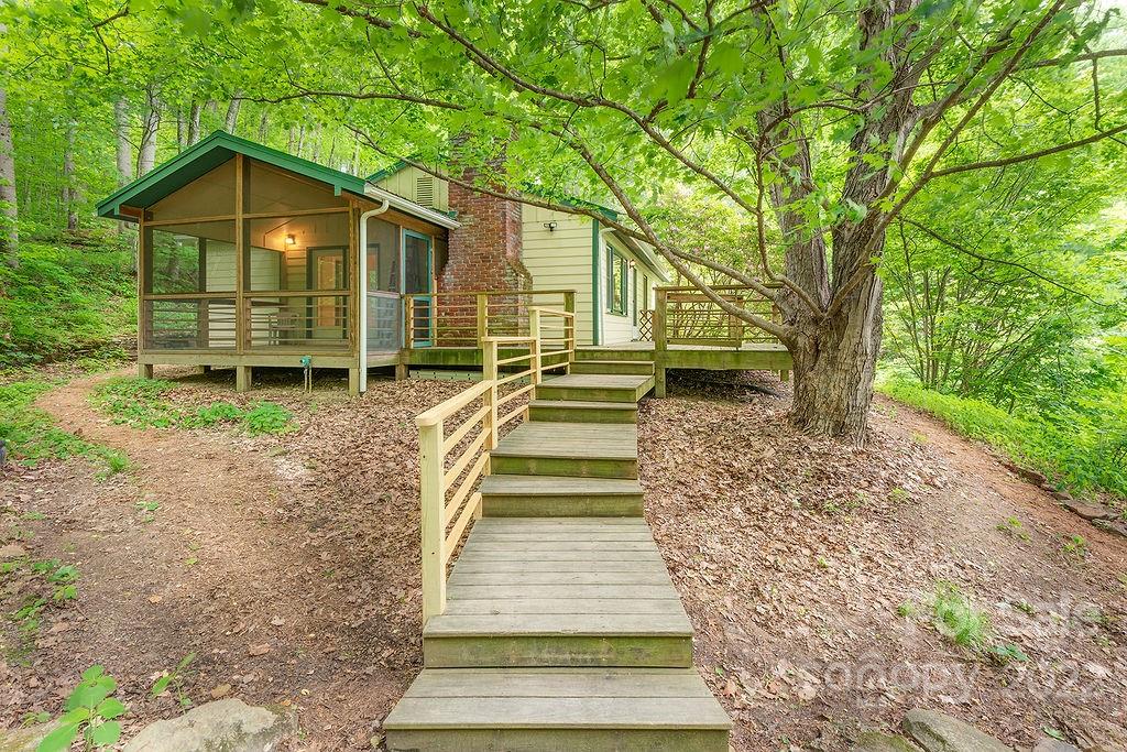 50 Lawterdale Road Asheville NC 28804