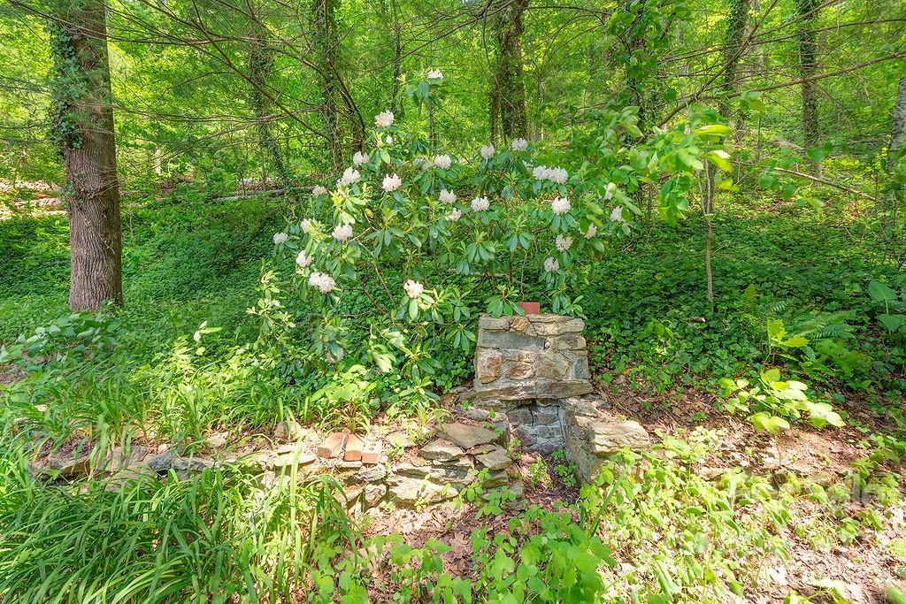50 Lawterdale Road Asheville NC 28804
